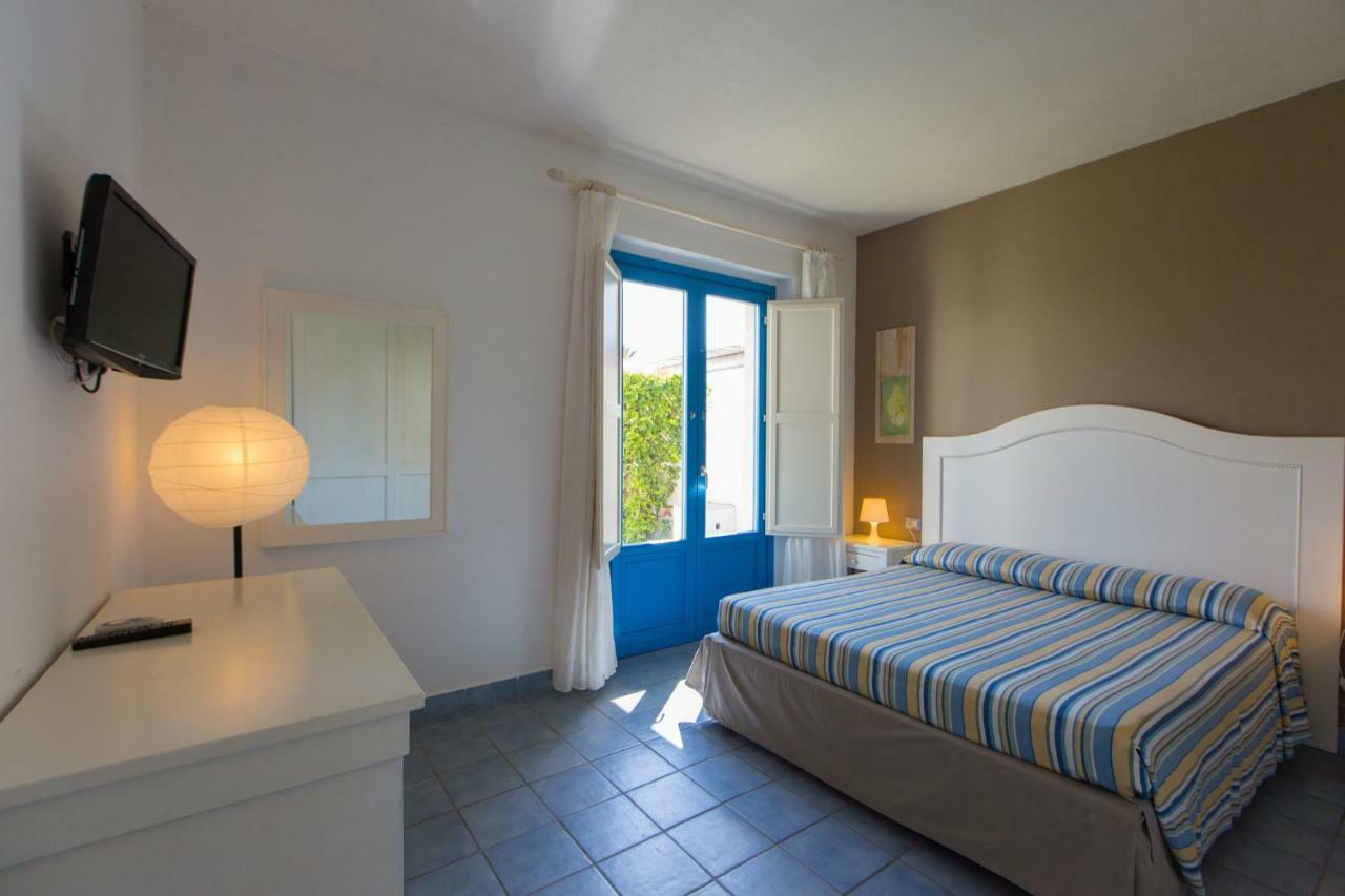 Borgo Rio Favara Hotel Club Испика Екстериор снимка